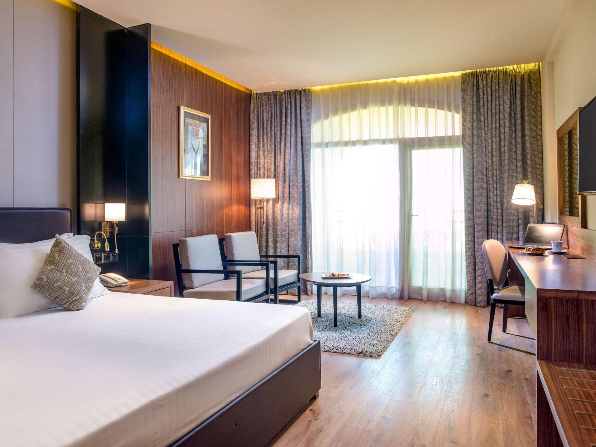 뫼벤픽 카이로 미디어 시티 기자 외부 사진 A room at the hotel